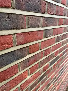 Weather-struck repointing, Harringay